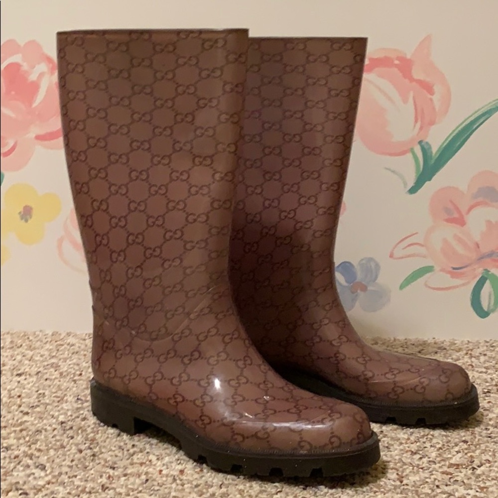 Gucci rain boots